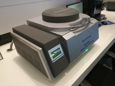 x射线荧光光谱分析仪