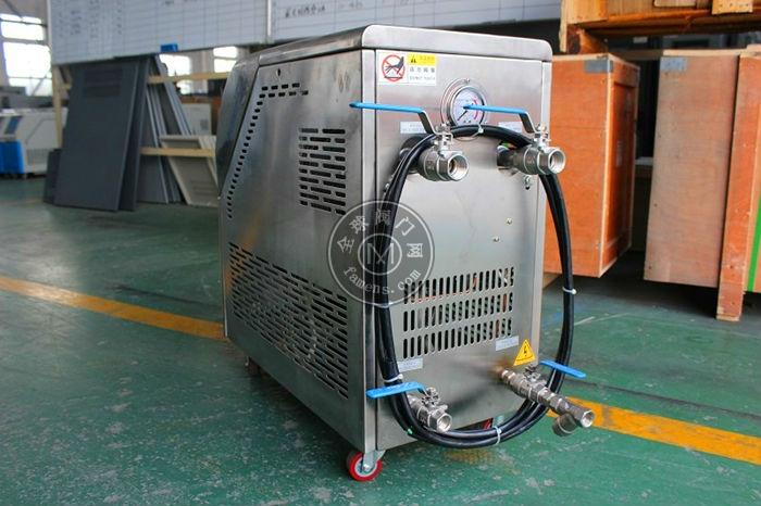 上海箱式冷水机，嘉定冷水机组，大型螺杆式冷水机组