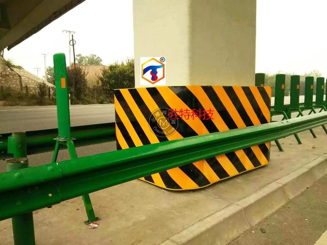 柔性复合材料公路桥墩防撞设施的特点