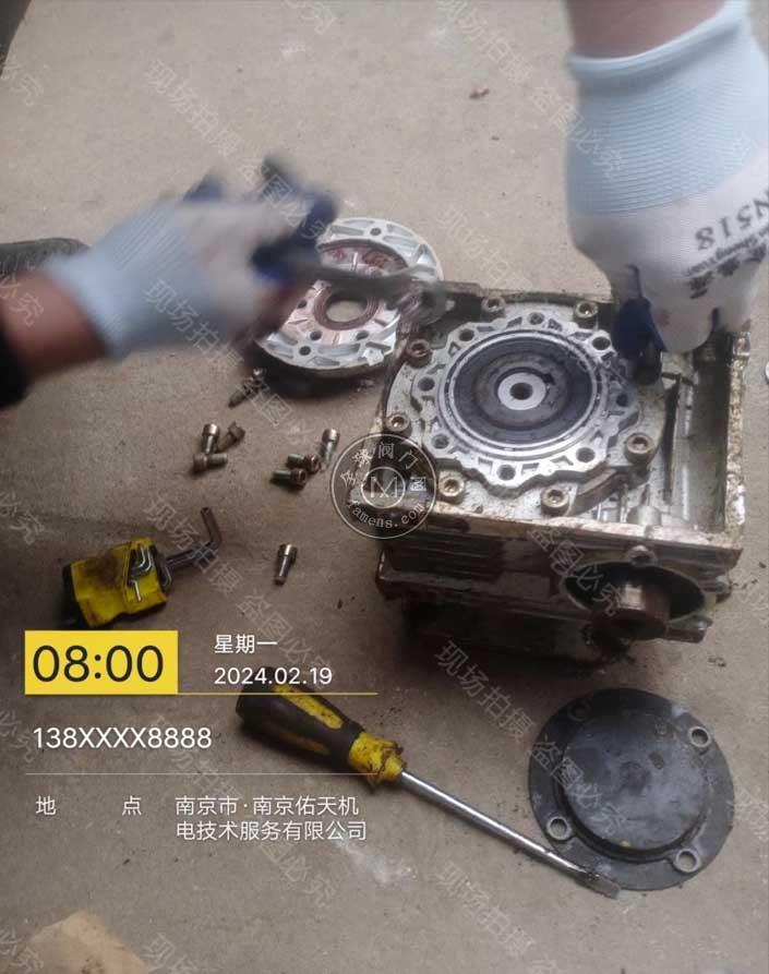江苏扬州南京减速机安装减速机维修、轴、齿轮修理或更换