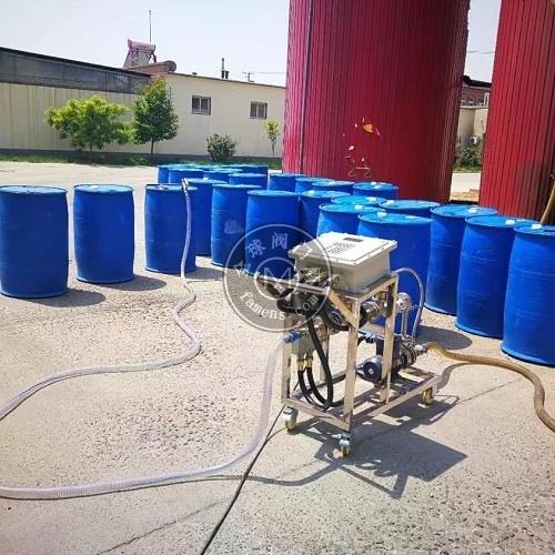 YLJ-II烟台宏健灌装设备防爆移动式液体自动灌装200公斤大桶设备